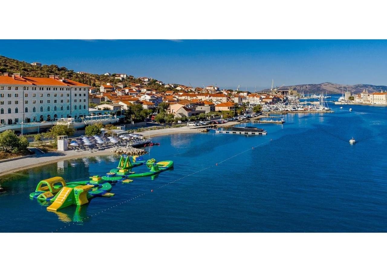 Apartment Capo Residence - Old Town - Parking Trogir Exteriér fotografie