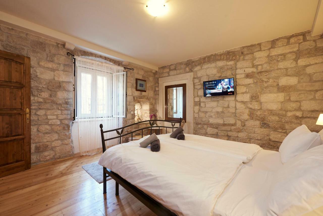Apartment Capo Residence - Old Town - Parking Trogir Exteriér fotografie